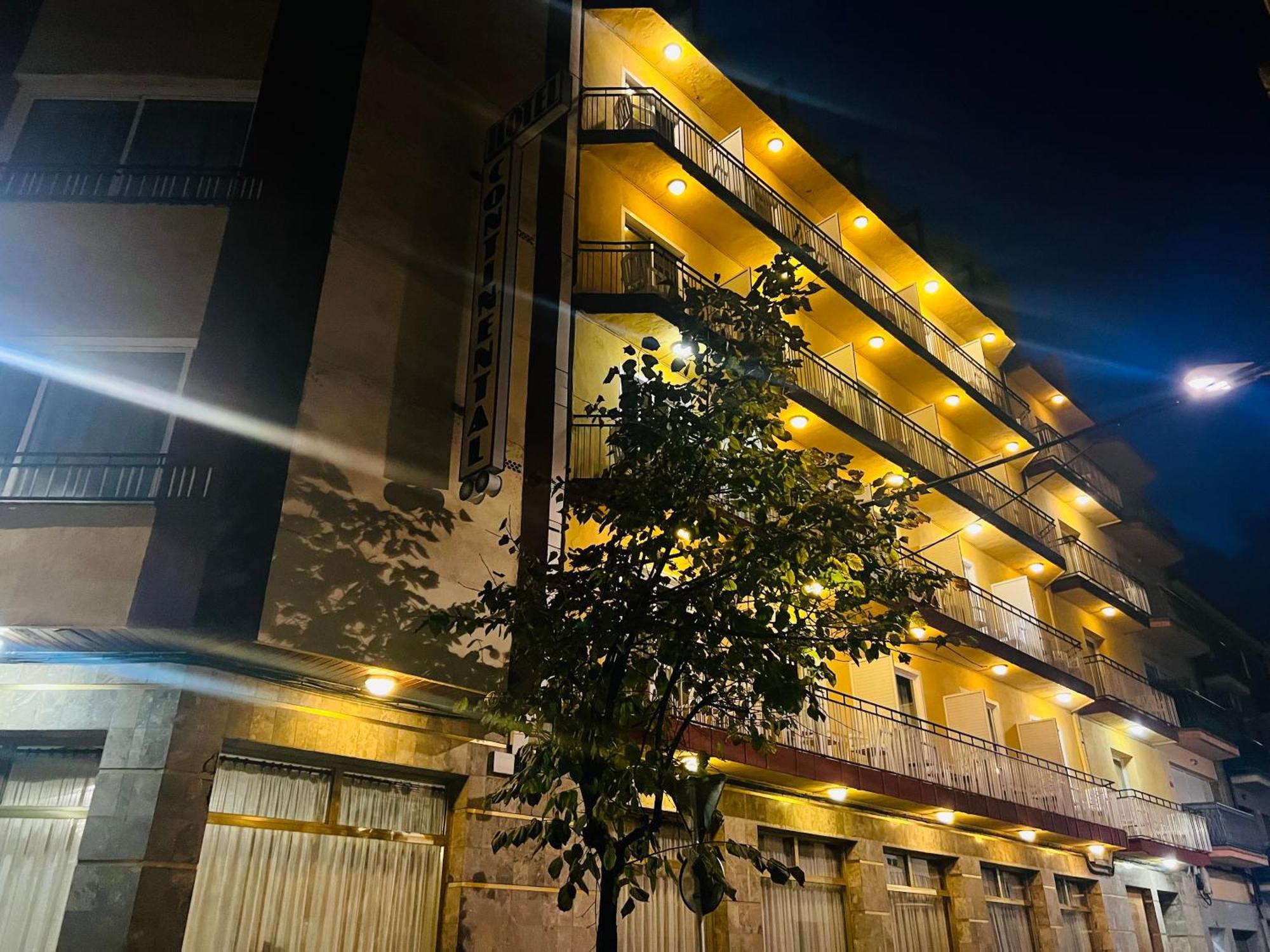 קאללה Hotel Continental מראה חיצוני תמונה